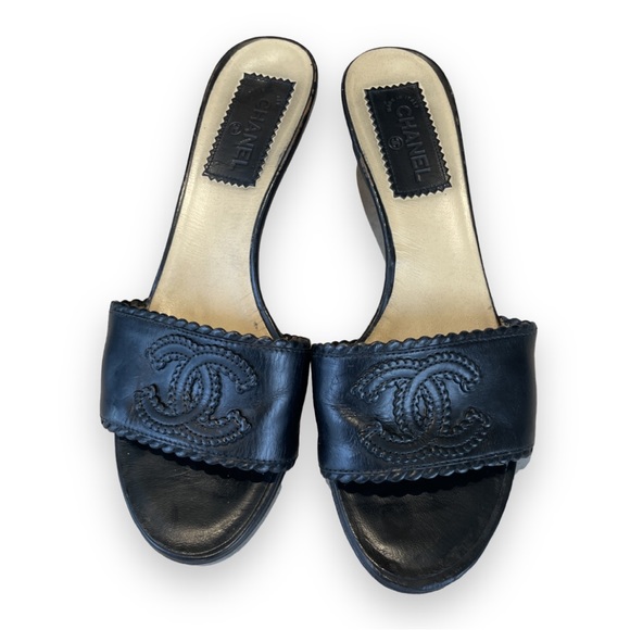 chanel slip on kitty heel sandals 38 - Picture 7 of 7